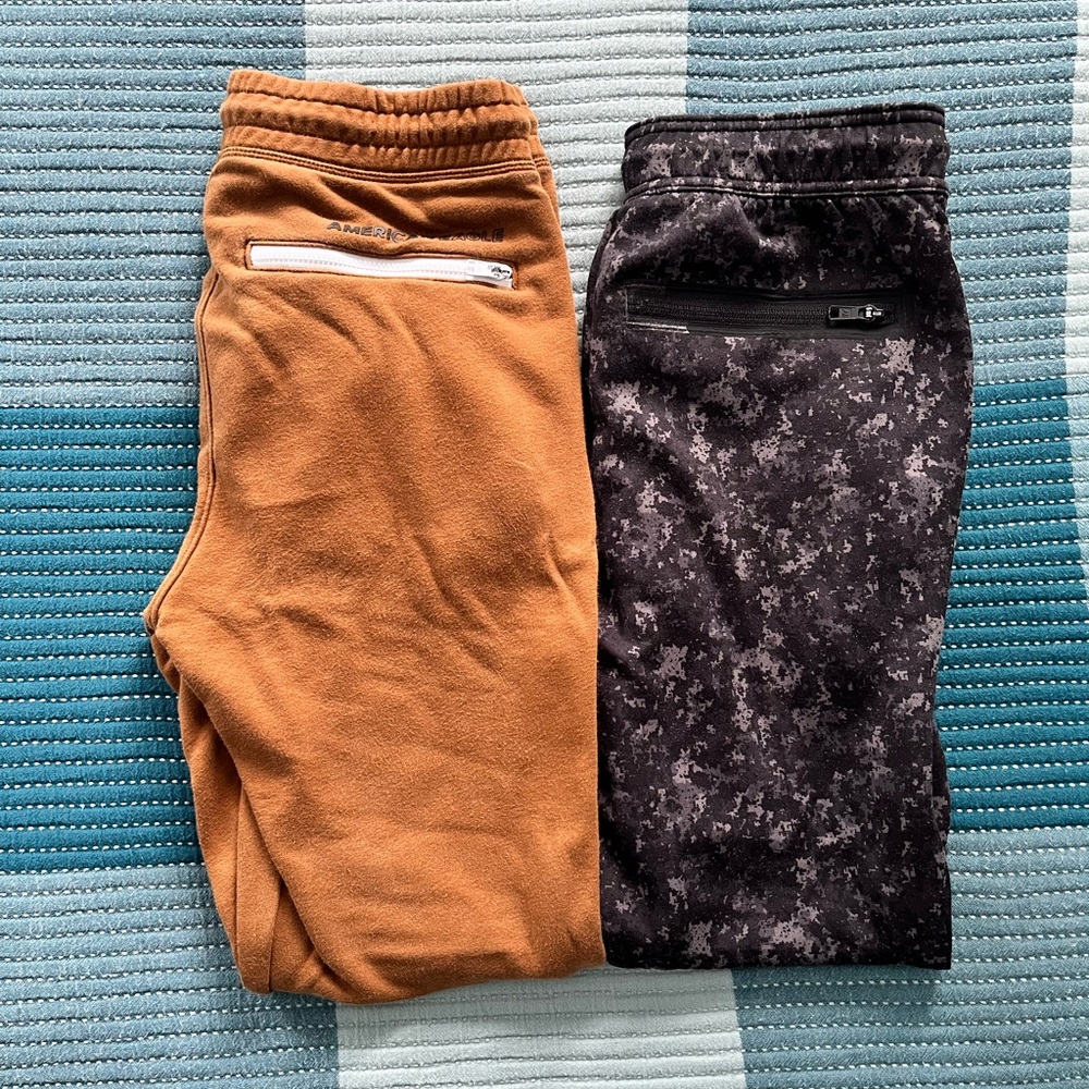 American Eagle Joggers